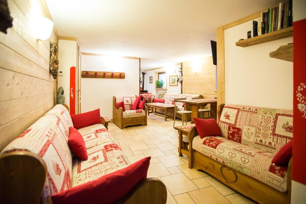 Hotel Restaurant La Barme Cogne Luaran gambar