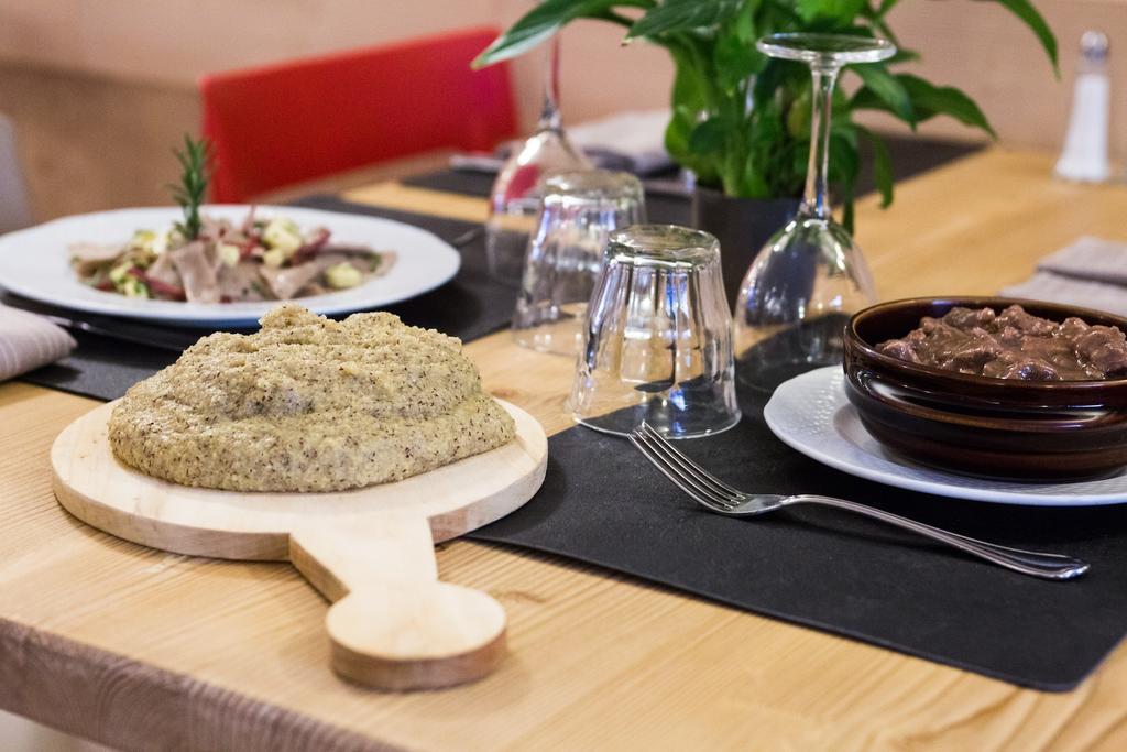 Hotel Restaurant La Barme Cogne Luaran gambar