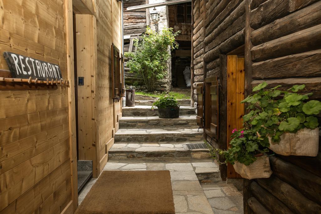 Hotel Restaurant La Barme Cogne Luaran gambar