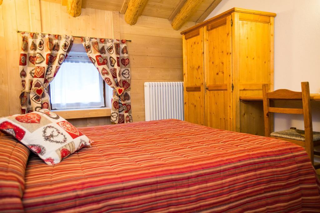 Hotel Restaurant La Barme Cogne Luaran gambar