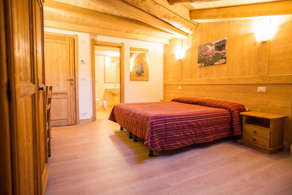 Hotel Restaurant La Barme Cogne Luaran gambar