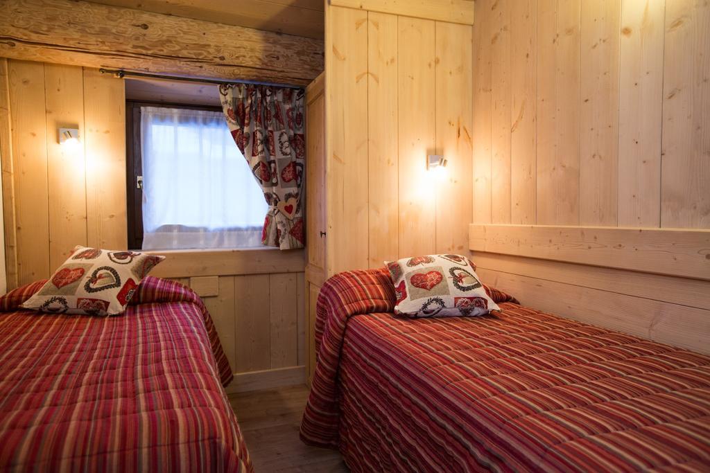 Hotel Restaurant La Barme Cogne Luaran gambar