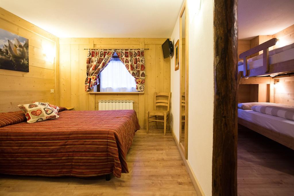 Hotel Restaurant La Barme Cogne Luaran gambar