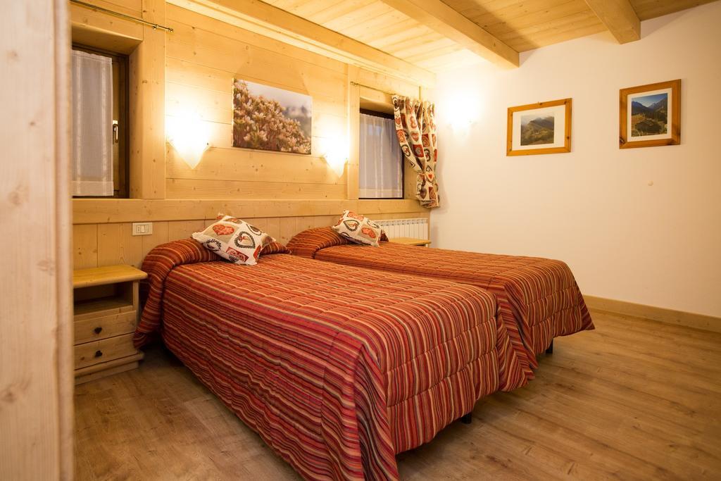 Hotel Restaurant La Barme Cogne Luaran gambar